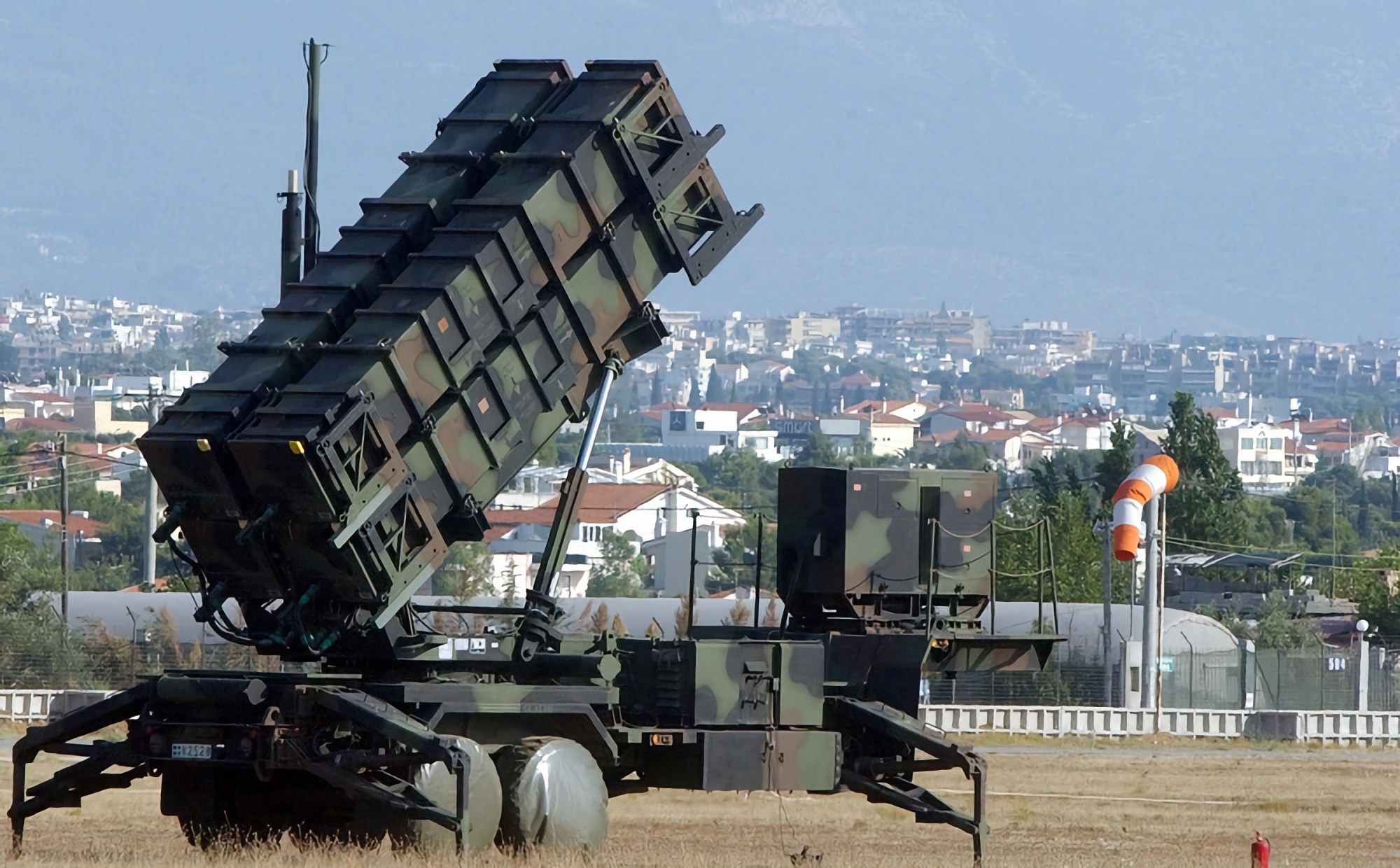 ЗМІ: Греція може передати Україні зенітно-ракетний комплекс Patriot у модифікації PAC-3