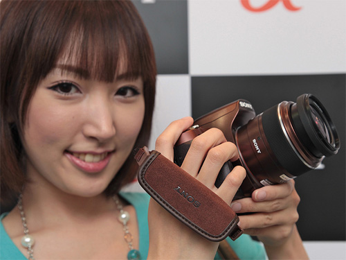 SonyAlphaDSLR-A330_1.jpg