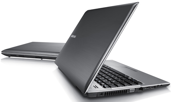 SamsungQ330_00.jpg