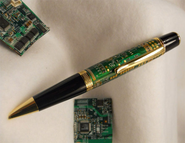 CircuitBoardPen01.jpg