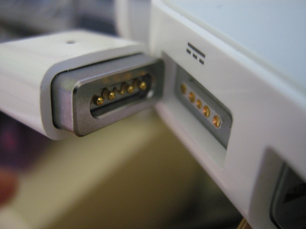 magsafe_connector.jpg