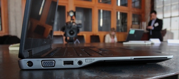 Dell_Latitude_6430u_2.jpg