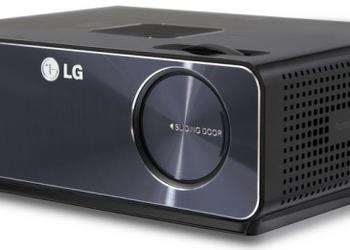 LG HW300Y: проектор с Wi-Fi- и DLNA-подключением