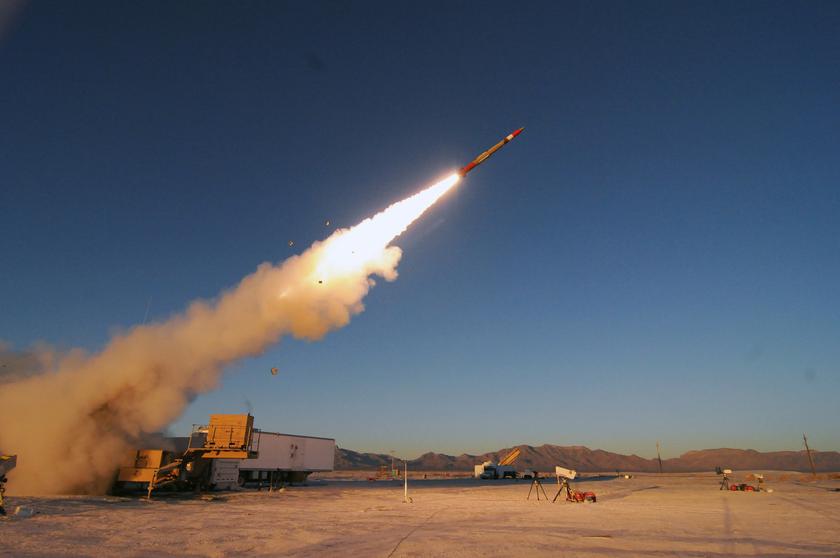 Белый дом одобрил закупки 5064 ракет GMLRS для HIMARS и 110 перехватчиков Patriot PAC-3 MSE на сумму более $2,2 млрд