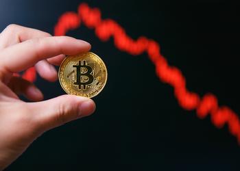 Все криптовалюты рухнули на фоне рекордной инфляции в США: Bitcoin стоит менее $25 000 впервые с 2020 года