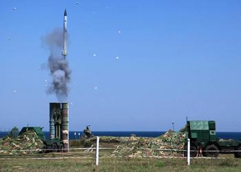 [Обновлено] Болгария может передать Украине неисправные ракеты к советской системе противовоздушной обороны С-300 для ремонта и усиления защиты от российских обстрелов