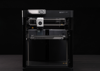 Восстание машин: 3D-принтеры неожиданно начали печатать что-то странное, пока их владельцы спали
