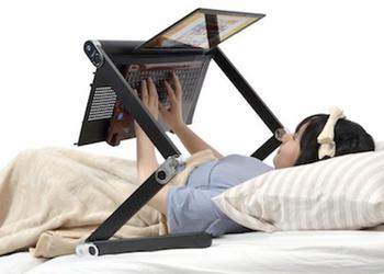 Super Gorone Desk: компьютерный столик для работы не вставая с кровати