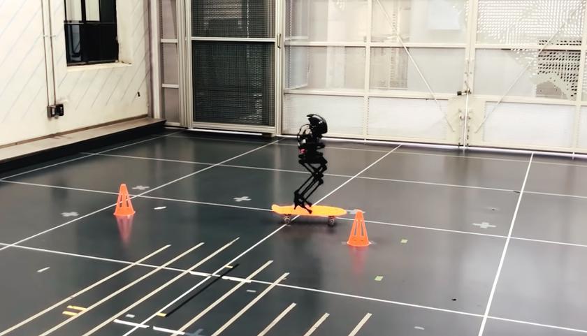 Двуногий гибрид робота и дрона может ходить, летать и кататься на скейтборде [видео]