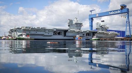 The $3.85bn HMS Prince of Wales, carrier of F-35B Lightning II fighter jets, has returned to the UK Royal Navy after undergoing engineering repairs