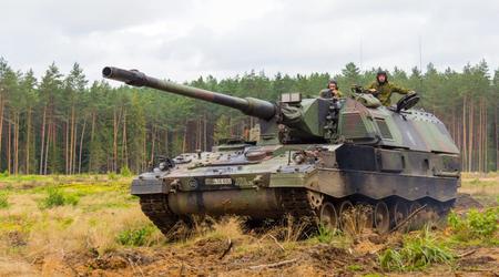 Deutsche zeigen, wie sie ukrainisches Militär an PzH 2000 ausbilden 
