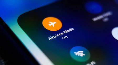 Airlines prohibit the use of airplane flight mode: Myth or reality?