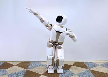 CES 2019: Ubtech Walker — гуманоидный робот-помощник будущего