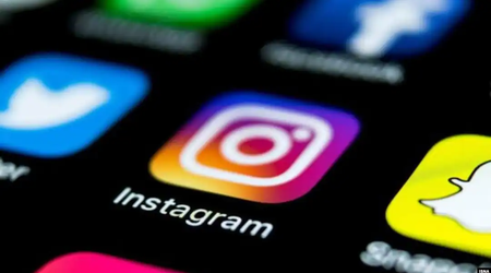 A massive Instagram outage has caused problems with access to several million accounts
