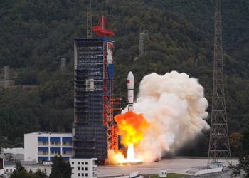 Китай начал создавать собственный аналог Starlink – ракета Long March 2D вывела на орбиту первый интернет-спутник Guowang