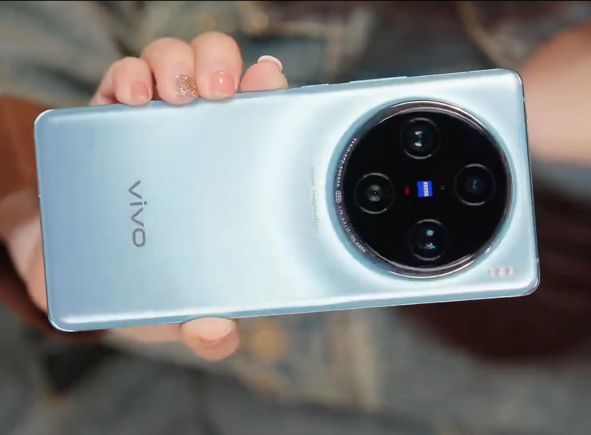 Curved Display ZEISS Quad Camera And 120W Charging Unboxing Video Of