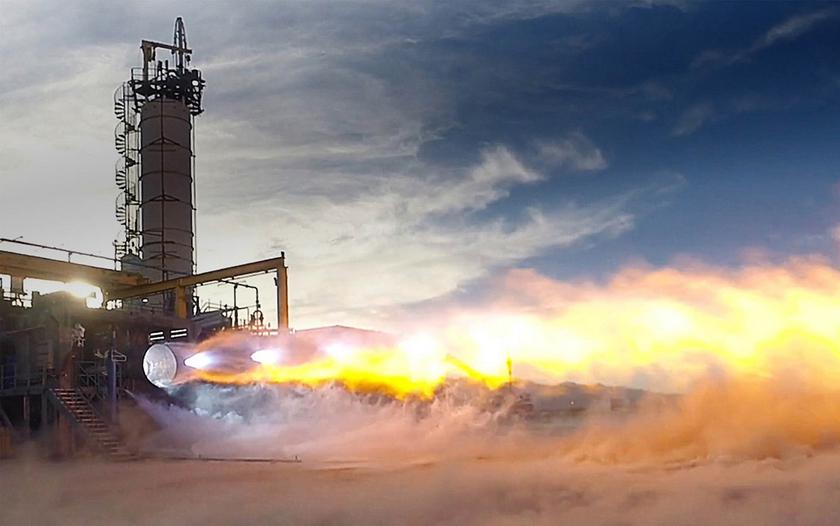 Один из самых мощных в мире ракетных двигателей BE-4 драматически взорвался через 10 секунд после старта испытаний