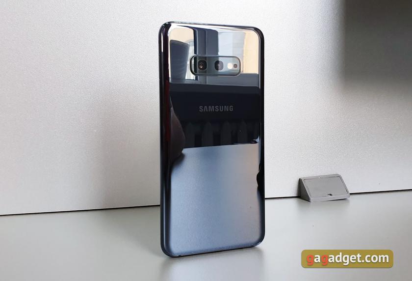  Samsung Galaxy S10e:  -   -10