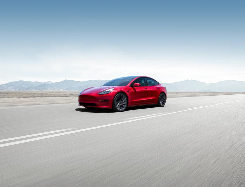 Tesla Model 3 — лидер продаж сентября 2021 в Европе