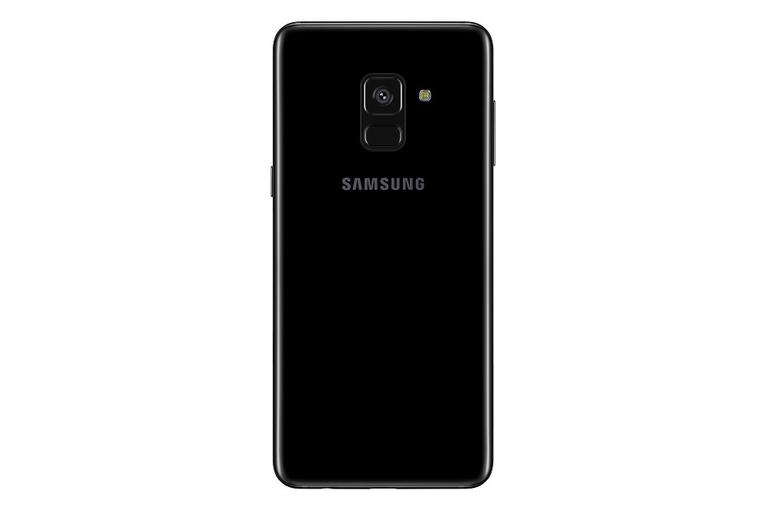 Samsung Galaxy A8 A8 + 1.jpg