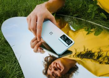 OnePlus 11R и OnePlus Nord N20 SE получили новую версию ПО