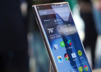 AnTuTu подтвердил разработку нового безрамочного смартфона Sharp