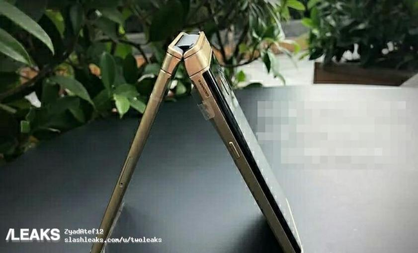 Самсунг презентовала раскладной элитный смартфон с 2-мя дисплеями