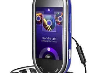 Samsung BEAT DJ M7600: сенсорный музыкальный телефон необычной формы
