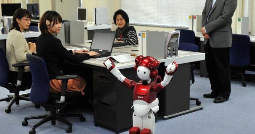 Японская страховая компания сбросит 90% задач на ИИ, чтобы сохранить рабочие места для людей