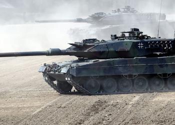 Резников: Украина получит танки Leopard, но их пока будут использовать для обучения солдат
