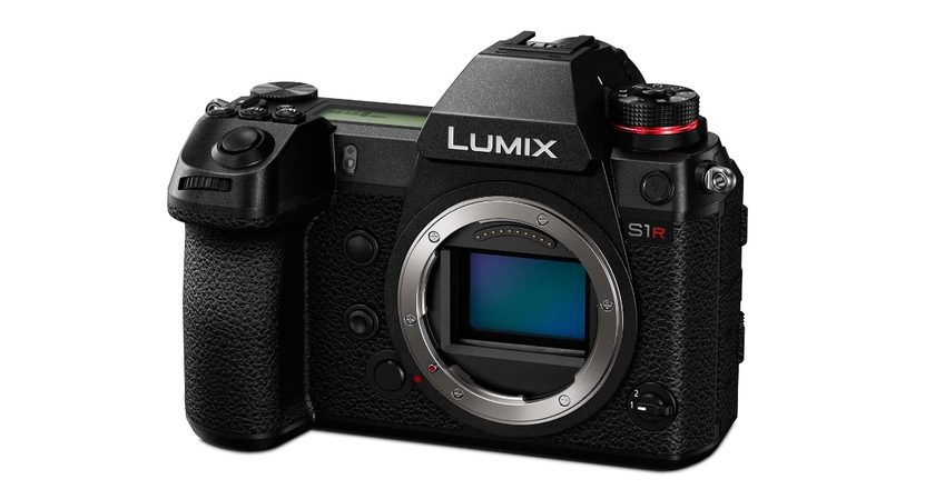 Panasonic Lumix S1R best camera for aircraft photography