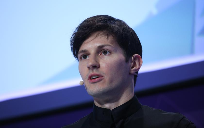 Павел Дуров раскритиковал WhatsApp и посоветовал удалить его со смартфона