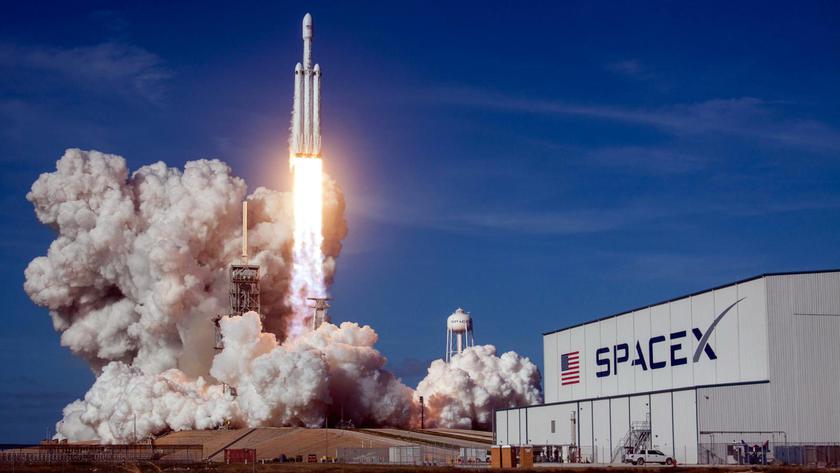 Спутники OneWeb и SpaceX выдали красный сигнал о возможном столкновении