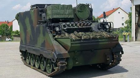The AFU received a new batch of M577 command and staff vehicles based on M113 armoured personnel carriers from Lithuania