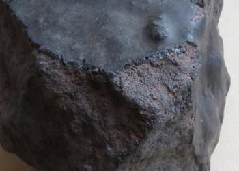Учёные нашли первый метеорит земного происхождения – он покинул Землю и вернулся спустя тысячи лет