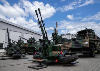 Прикрытие для ЗРК Patriot: Польша планирует закупить зенитные ракетно-артиллерийские комплексы Pilica+ с ракетами CAMM, они смогут поражать цели на расстоянии более 25 км