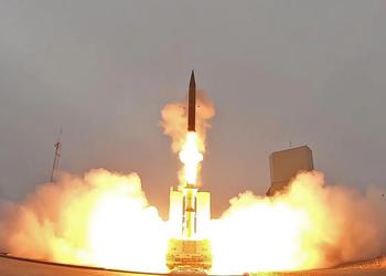 Германия договорилась о покупке системы противоракетной обороны Arrow-3 стоимостью $4,3 млрд, которая может перехватывать баллистические ракеты на высоте до 100 км