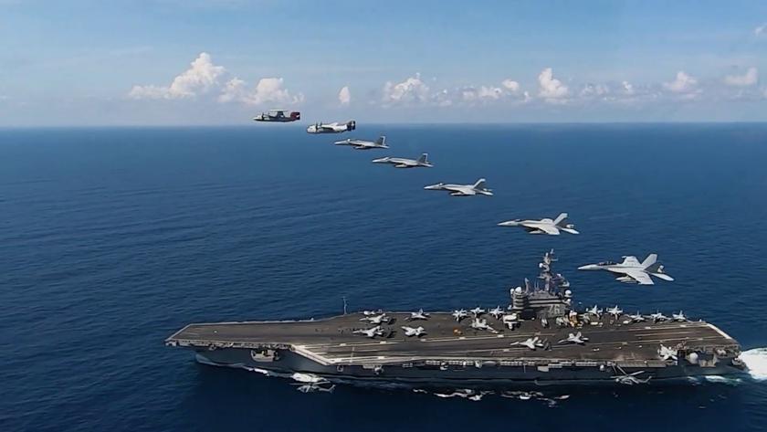 США отправили к Тайваню авианосец USS Ronald Reagan, ракетный крейсер и эсминец с управляемыми ракетами – Китай наращивает воздушную силу в ответ