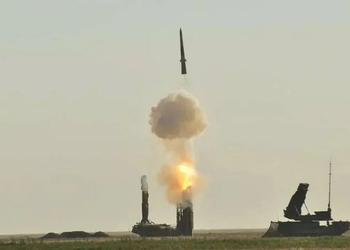 Россияне сообщают о поражении системы противовоздушной обороны С-300 в Крыму