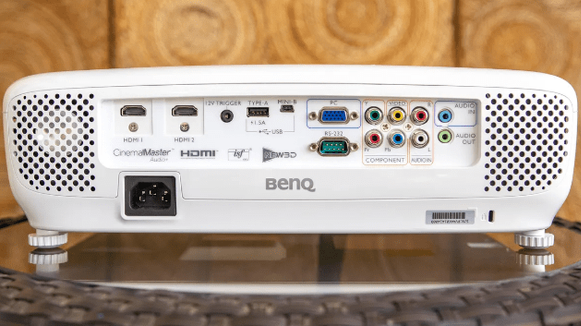 BenQ HT2050A projector for apple tv 4k