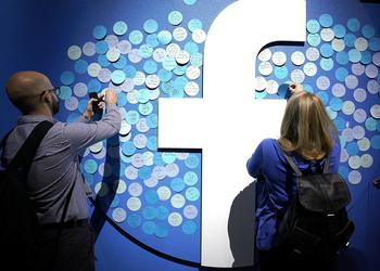 Facebook выпустит инструмент, позволяющий переносить файлы из социальных сетей в Google Photos