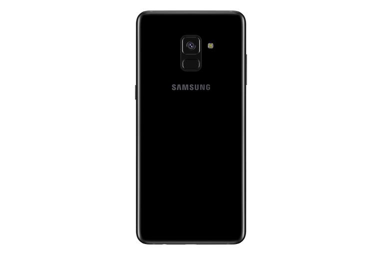 Samsung Galaxy A8 и A8+ 3.jpg