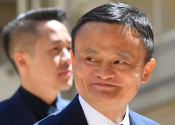 Капитализация Alibaba упала на $26 000 000 000 из-за того, что в Китае попутали двух человек