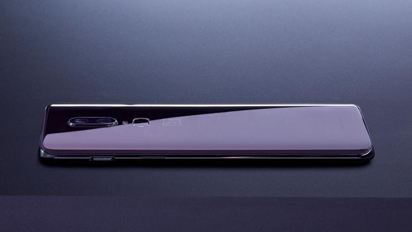 Стеклянные OnePlus 6 начали трескаться