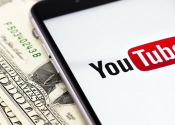 YouTube pozwolił zarabiać na filmach o ...