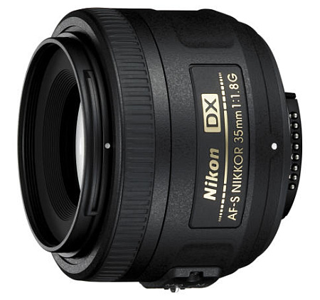 Nikon выпускает стандартный объектив для цифровых зеркальных камер