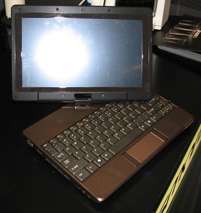 Gigabyte М1028: 10-дюймовый ноутбук с переломным тачскрином