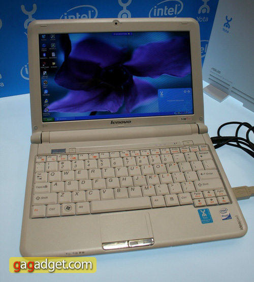 Первые живые фотографии нетбука Lenovo IdeaPad S10-2