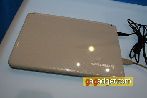 Первые живые фотографии нетбука Lenovo IdeaPad S10-2-2