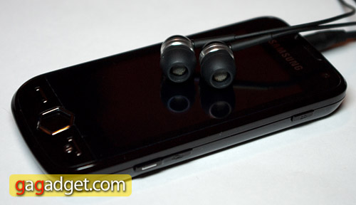 Подробный обзор мобильного телефона Samsung S8000 Jet-41